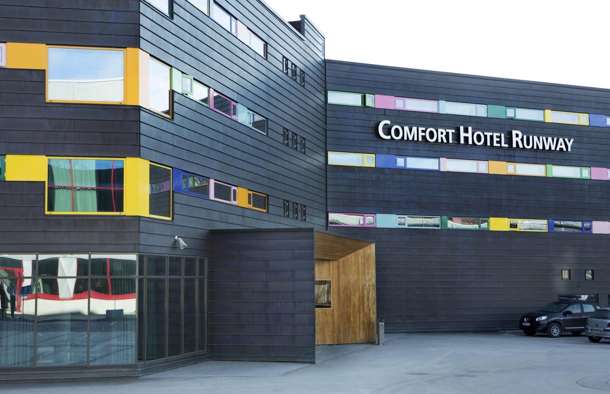 Comfort Hotel Runway Garder Eksteriør billede